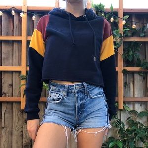 GARAGE CROPPED HOODIE